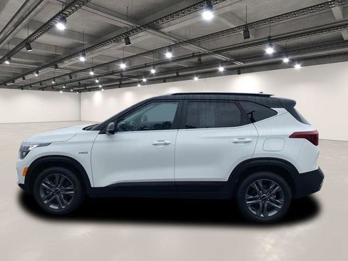 Certified 2023 Kia Seltos S image 5