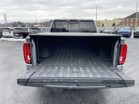 Used 2019 GMC Sierra 1500 SLT w/ SLT Premium Package image 37