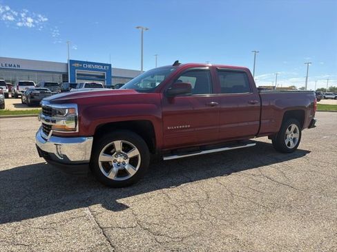 Used 2017 Chevrolet Silverado 1500 LT w/ All Star Edition AWD/4WD image 3