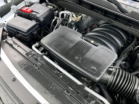 Used 2026 Chevrolet Tahoe High Country AWD/4WD image 36