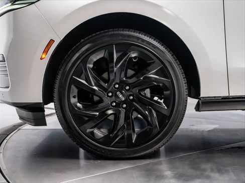 New 2026 Lincoln Navigator Black Label AWD/4WD image 10