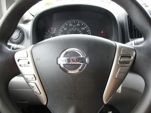 Used 2020 Nissan NV200 SV FWD image 11