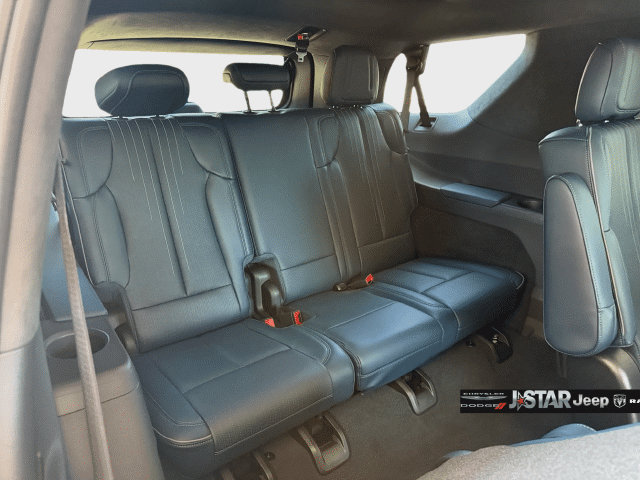 Used 2026 Cadillac Escalade IQL Sport 2 AWD/4WD image 31