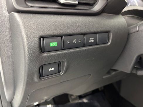 Used 2023 Nissan Sentra S FWD image 25