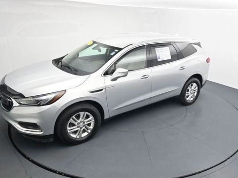 Used 2019 Buick Enclave Essence AWD/4WD image 30