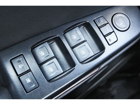 Used 2020 GMC Yukon SLT w/ Open Road Package RWD image 21