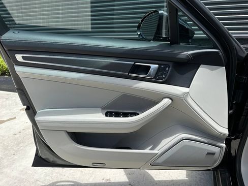 Certified 2023 Porsche Panamera Platinum Edition w/ Assistance Package RWD image 16