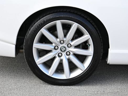 Used 2006 Jaguar XK8 XK8 2dr Convertible image 37