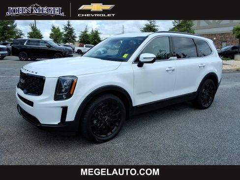 Used 2022 Kia Telluride EX w/ EX Premium Package AWD/4WD image 1
