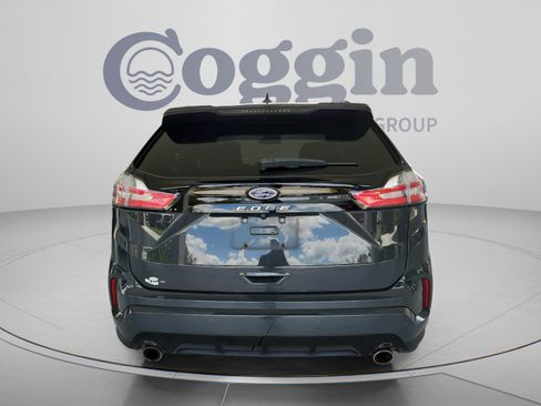 Used 2021 Ford Edge ST-Line FWD image 4