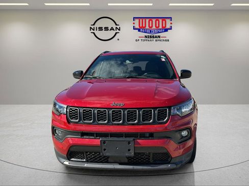 Used 2025 Jeep Compass Latitude w/ Altitude Special Edition image 6