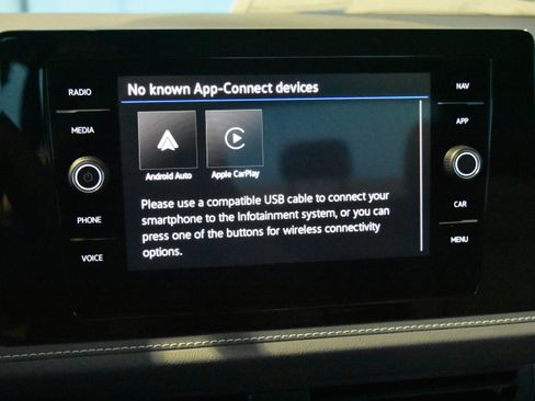 New 2026 Volkswagen Jetta SEL image 9