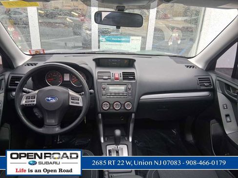 Used 2015 Subaru Forester 2.5i Premium w/ All-Weather Package image 11