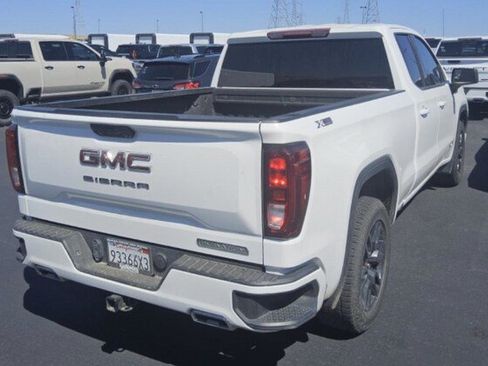 Used 2023 GMC Sierra 1500 Elevation w/ X31 Off-Road Package AWD/4WD image 5