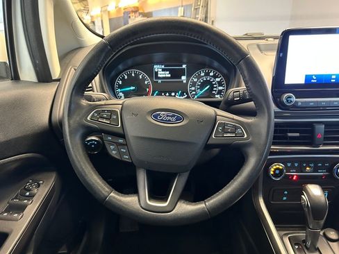 Used 2020 Ford EcoSport SE image 9