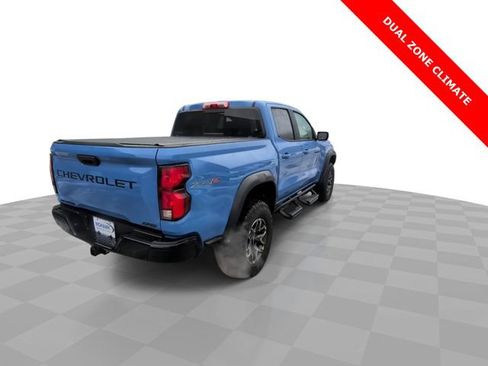 Used 2025 Chevrolet Colorado ZR2 w/ Technology Package image 8