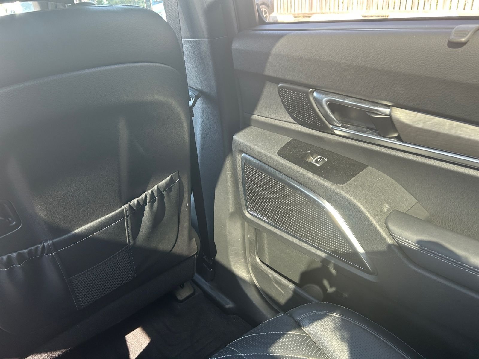 Used 2023 Kia Telluride SX X-Line AWD/4WD image 24