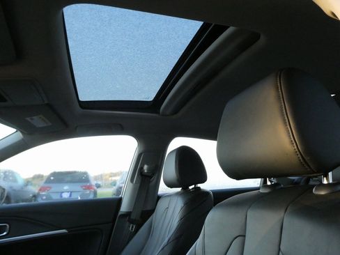 Used 2025 Acura Integra image 30