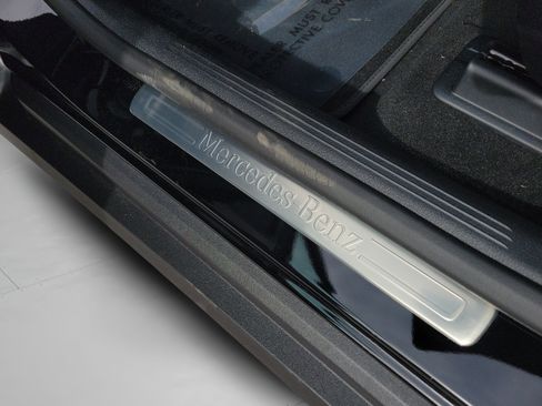 Certified 2026 Mercedes-Benz GLC 300 image 34