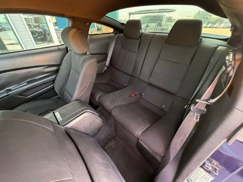 Used 2012 Ford Mustang Coupe RWD image 16