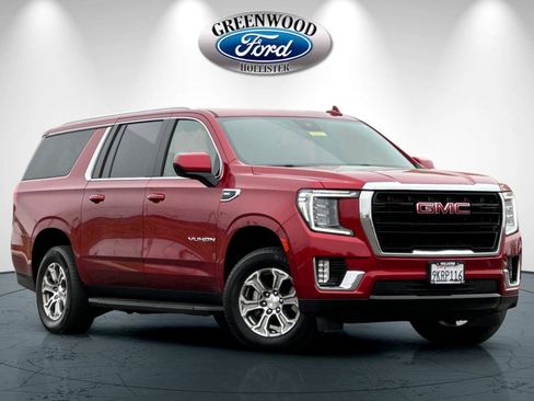 Used 2024 GMC Yukon XL SLE image 1