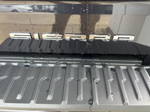 Used 2026 GMC Sierra 1500 Denali AWD/4WD image 31