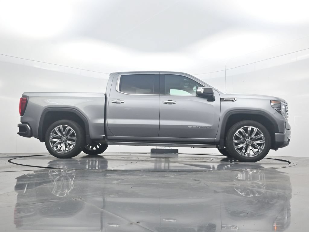 Used 2024 GMC Sierra 1500 Denali AWD/4WD image 31