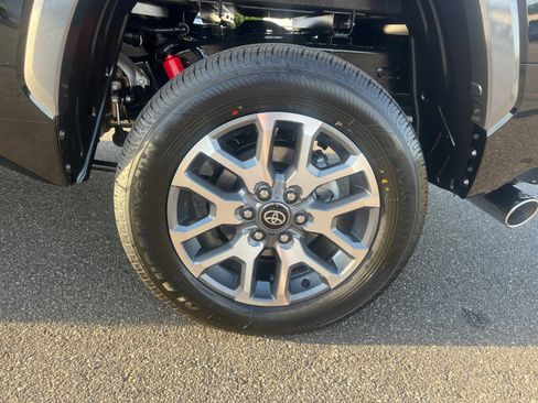 New 2026 Toyota Tundra 1794 Edition AWD/4WD image 19