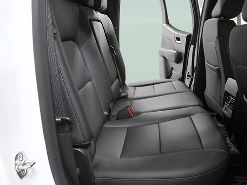 Used 2025 GMC Canyon Elevation w/ Convenience Package AWD/4WD image 28