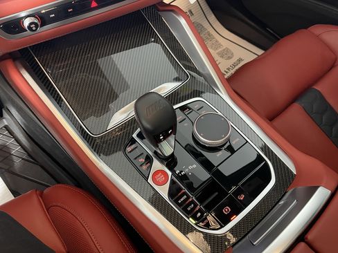 Used 2025 BMW X6 M Competition w/ Executive Package image 14