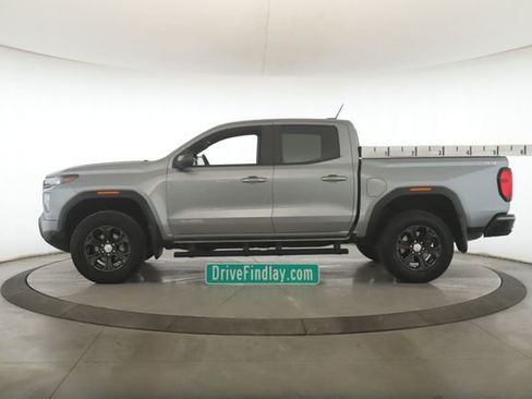Used 2024 GMC Canyon Elevation w/ Convenience Package image 9