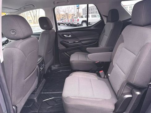 Used 2020 Chevrolet Traverse LT w/ LPO, Floor Liner Package image 23