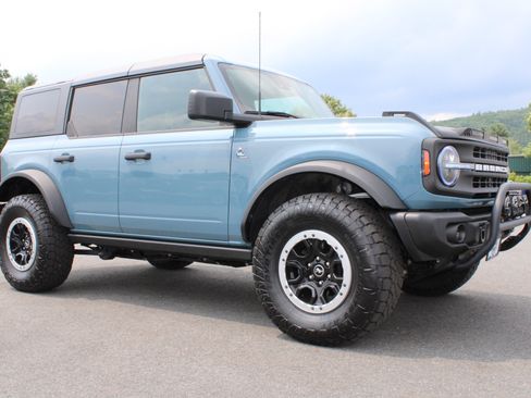 Used 2023 Ford Bronco Black Diamond w/ Sasquatch Package AWD/4WD image 5