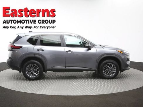 Used 2023 Nissan Rogue S AWD/4WD image 44