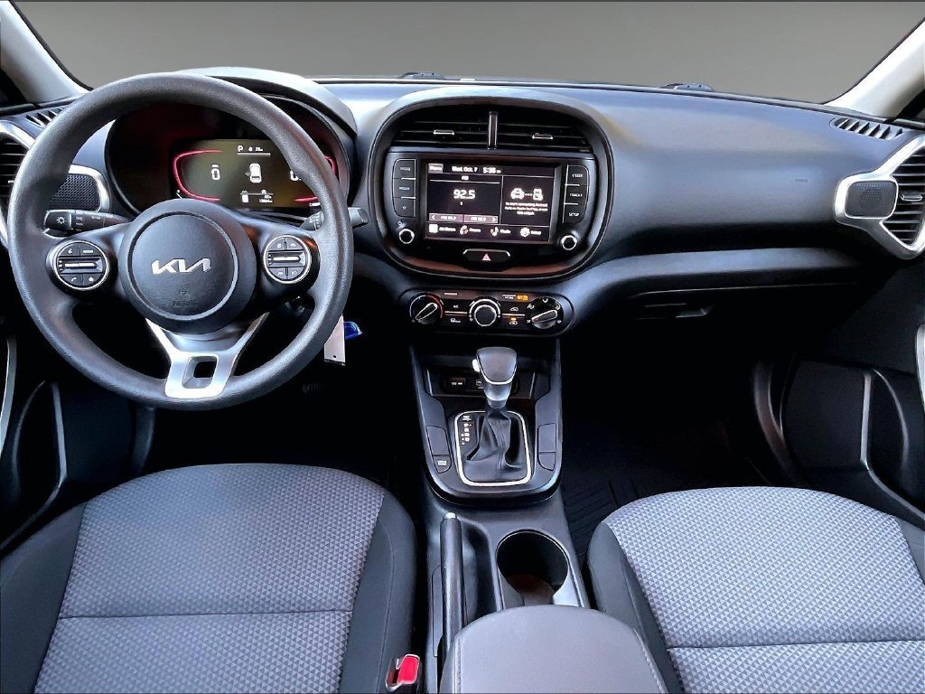 Used 2023 Kia Soul LX FWD image 21