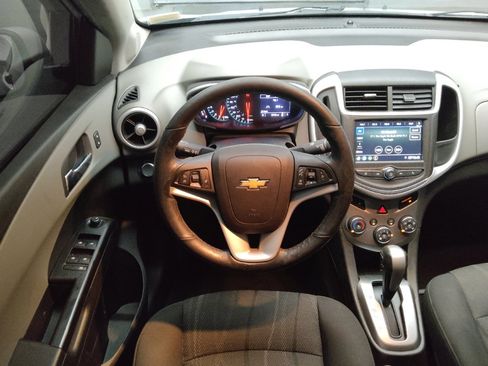 Used 2019 Chevrolet Sonic LT w/ Convenience Package FWD image 22