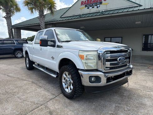 Used 2011 Ford F250 Lariat w/ Lariat Ultimate Pkg AWD/4WD image 3