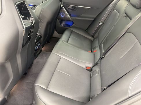 Certified 2025 BMW M5 Touring AWD/4WD image 22