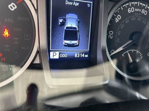 Used 2022 Toyota Tacoma SR5 image 43