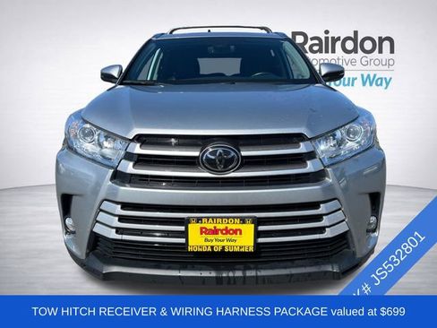 Used 2018 Toyota Highlander XLE AWD/4WD image 2