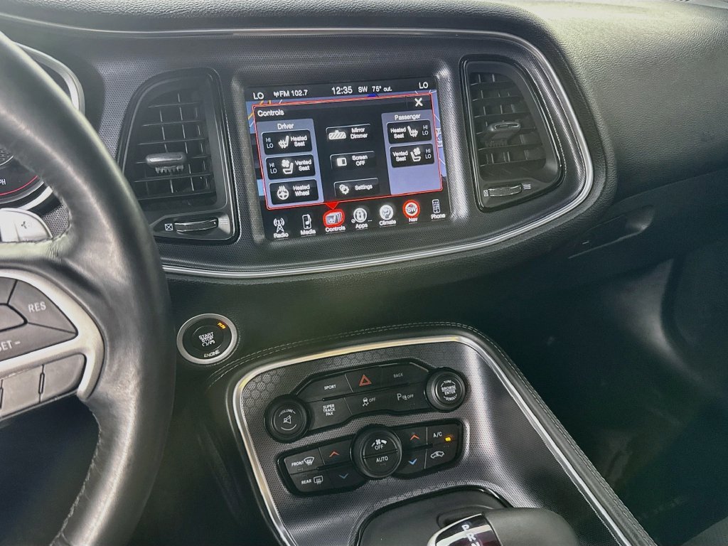 Used 2015 Dodge Challenger R/T Scat Pack w/ Leather Interior Group RWD image 19