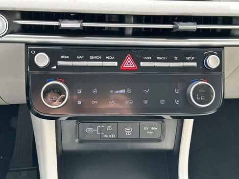 New 2026 Hyundai Tucson Limited image 19