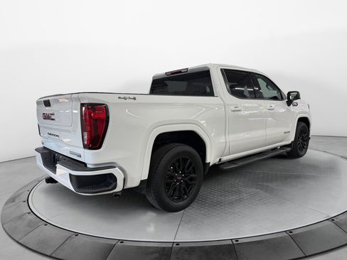 Used 2024 GMC Sierra 1500 Elevation w/ LPO, Elevation Black Package AWD/4WD image 5