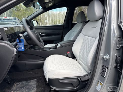New 2026 Hyundai Santa Cruz SE AWD/4WD image 9