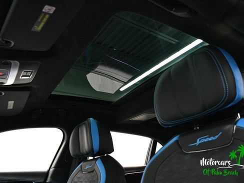 Used 2025 Bentley Flying Spur Plug-In Hybrid image 27