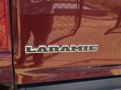 Used 2019 RAM 1500 Laramie RWD image 3