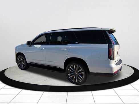 Used 2022 Cadillac Escalade Sport image 5