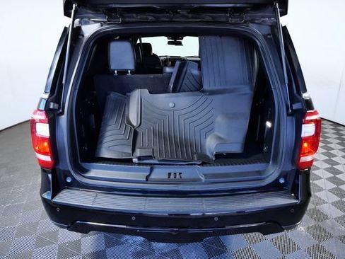 Certified 2021 Ford Expedition XLT w/ Black Accent Package AWD/4WD image 8