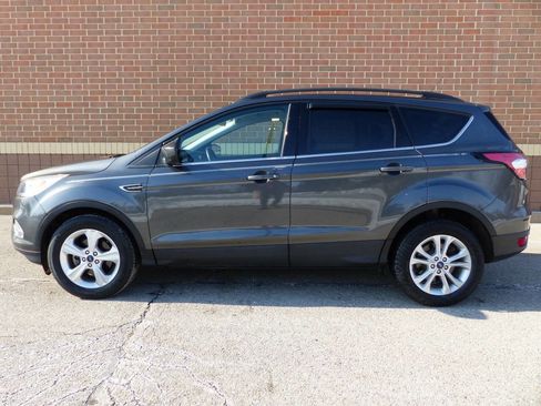 Used 2018 Ford Escape SEL image 5