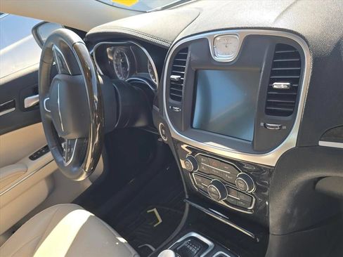 Used 2016 Chrysler 300 C w/ Safetytec Plus Group RWD image 10